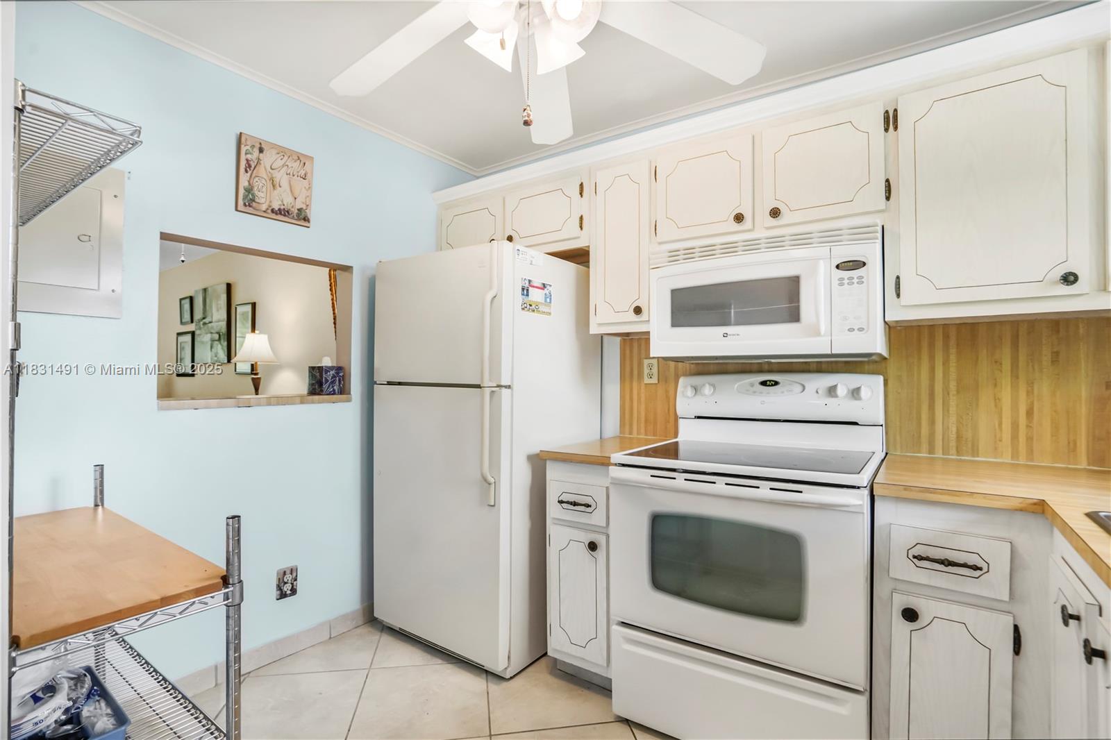 35 Pleasant Hill Ln, Tamarac, Florida image 17
