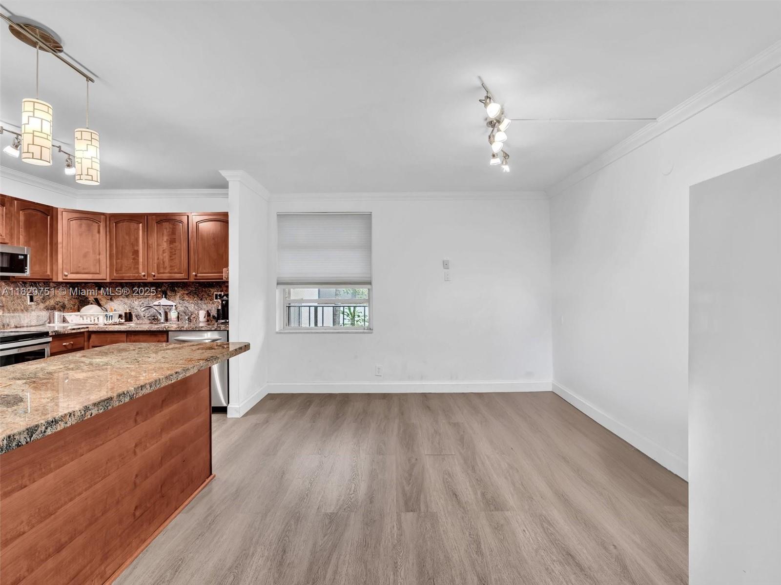 20381 NE 30th Ave #208-7, Aventura, Florida image 7