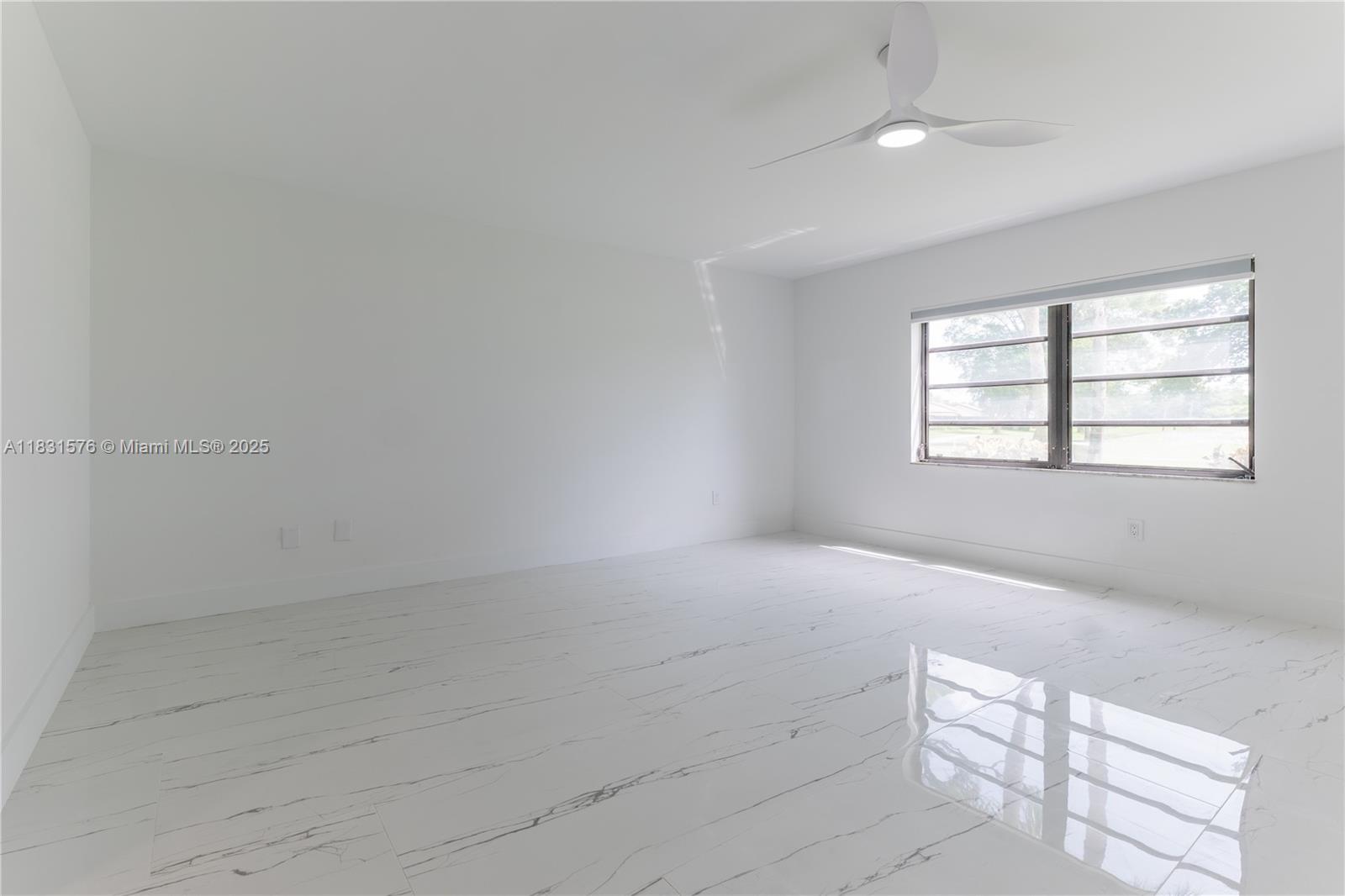 8435 Casa Del Lago #C, Boca Raton, Florida image 17
