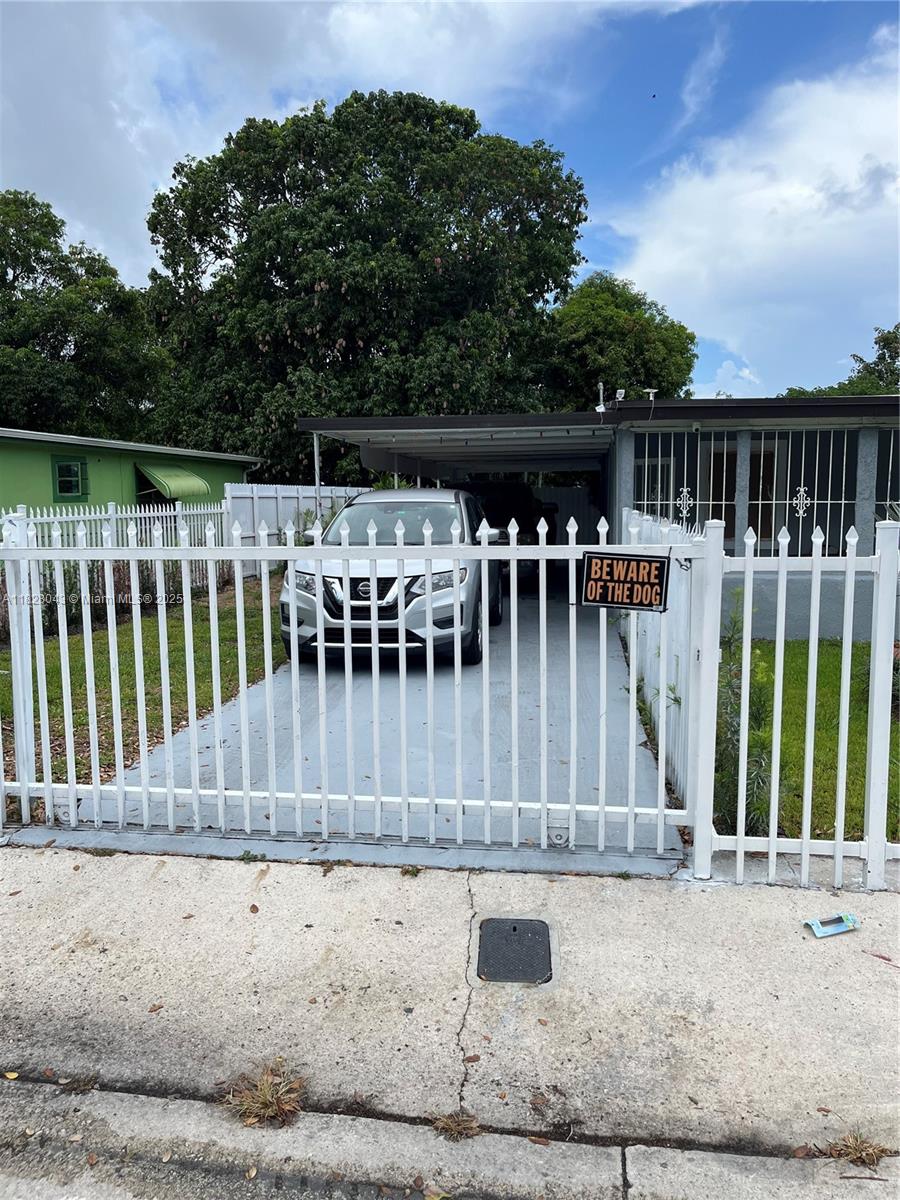16430 NW 22nd Ave, Miami Gardens, Florida image 4