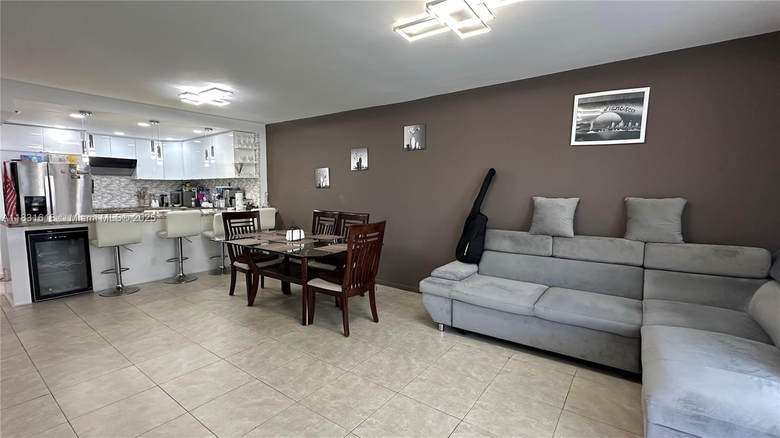 Property photo # 0