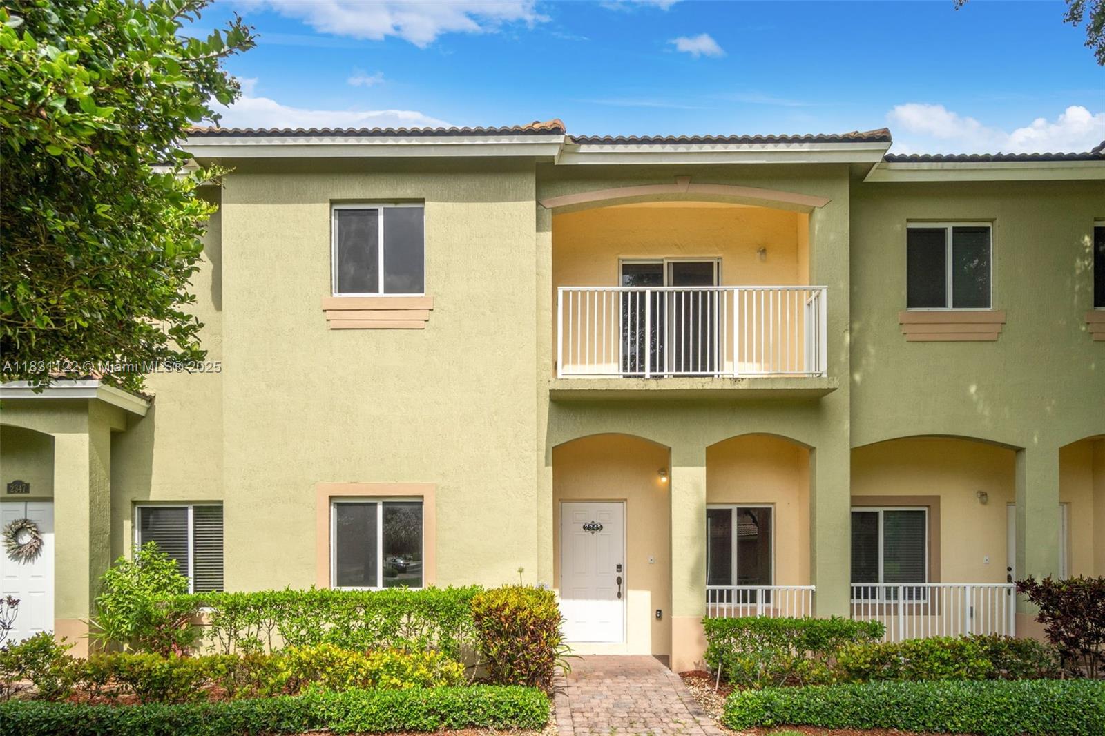 2345 SE 16th Pl, Homestead, Florida image 1