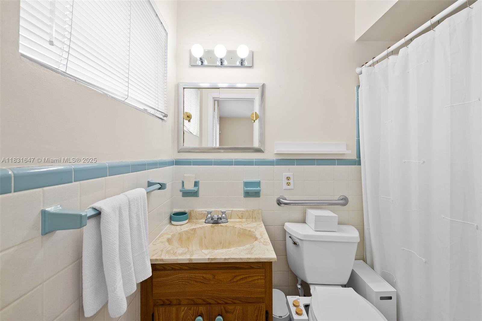 2015 N 37th Ave, Hollywood, Florida image 11