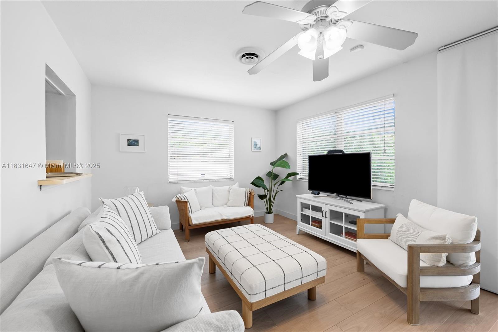 2015 N 37th Ave, Hollywood, Florida image 7