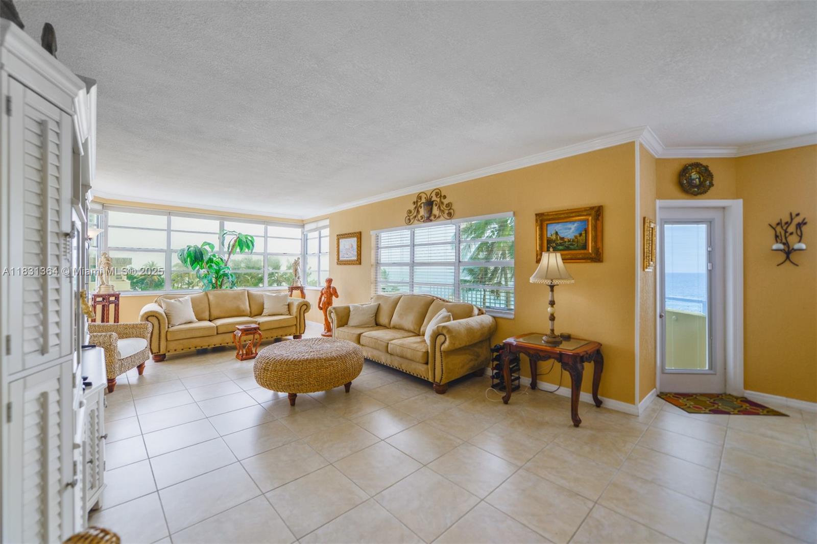 1950 S Ocean Dr #3P, Hallandale Beach, Florida image 2
