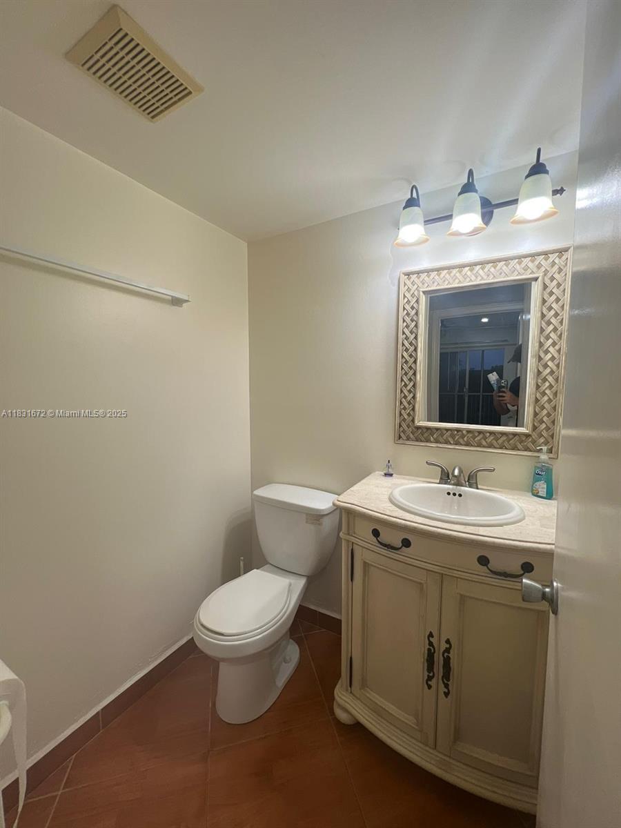 1551 SW 135th Ter #405G, Pembroke Pines, Florida image 8