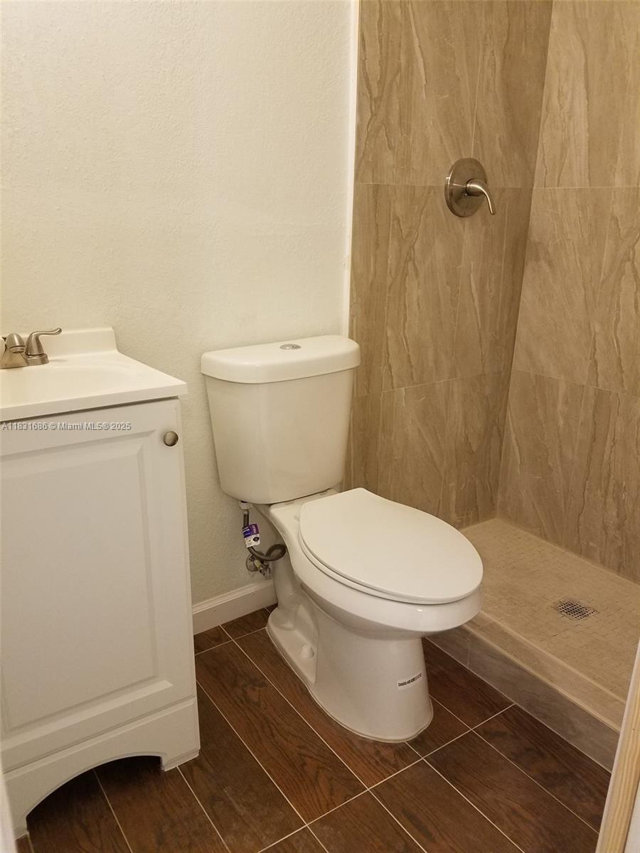 8960 Sunset Strip, Sunrise, Florida image 31