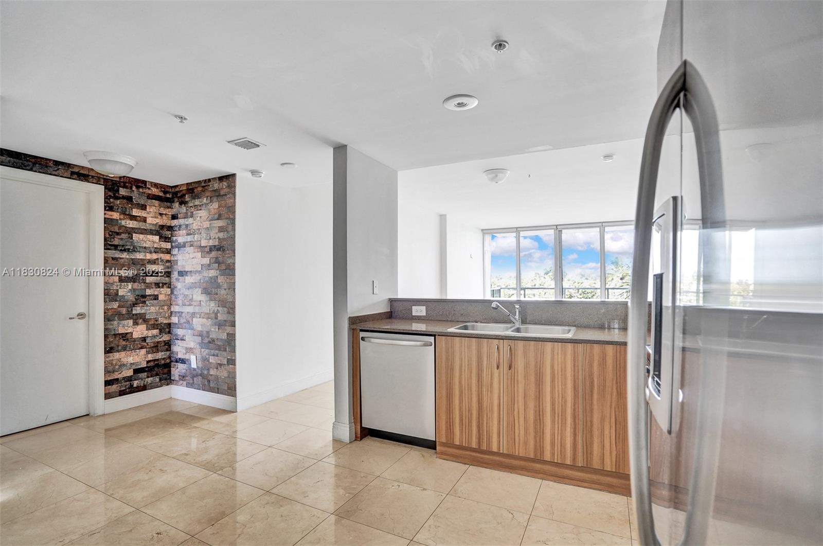 6305 Indian Creek Dr #3B, Miami Beach, Florida image 10