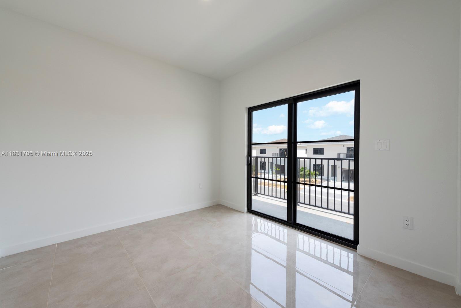 1318 NW 1 St, Florida City, Florida image 20
