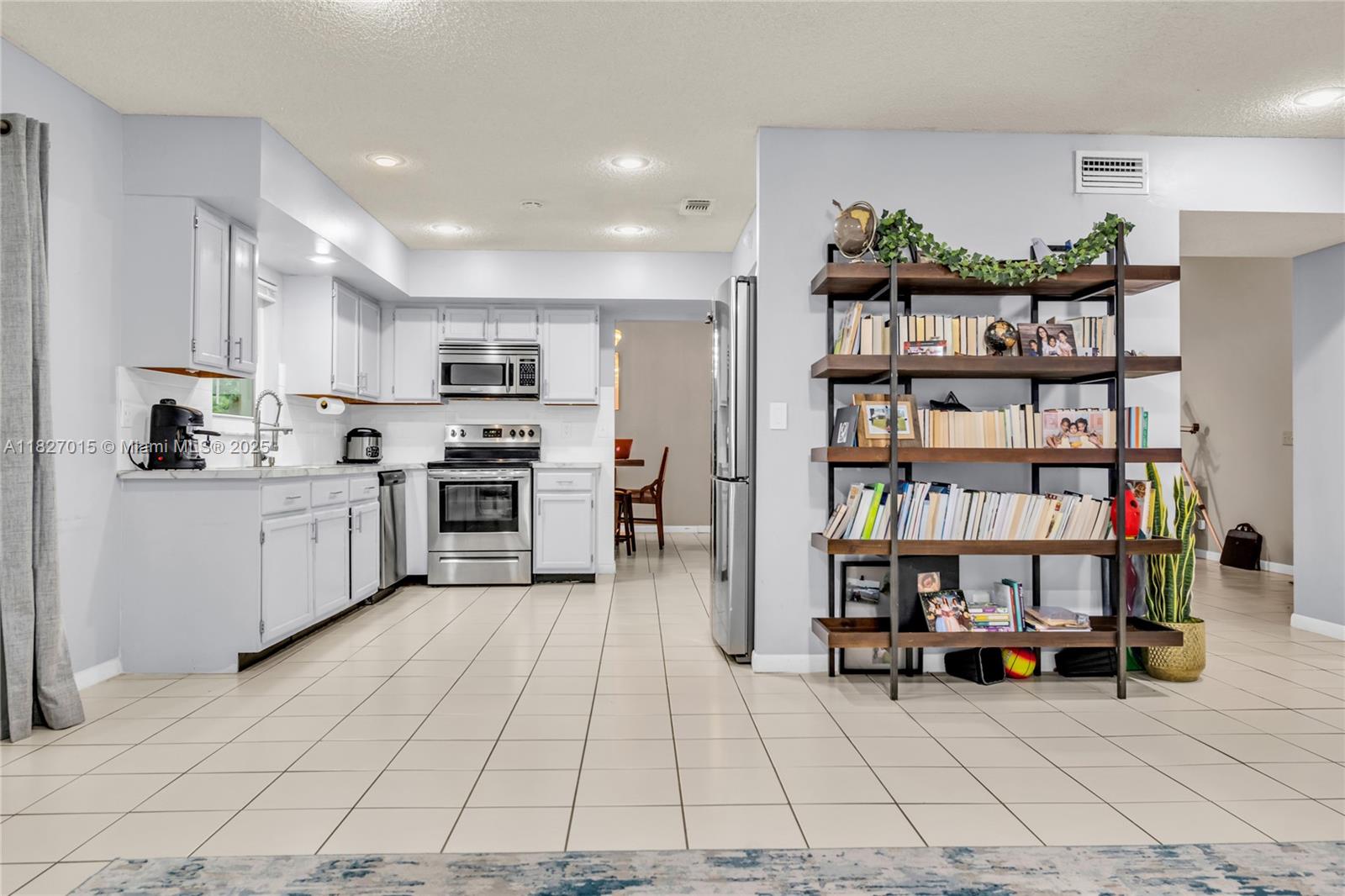 3131 Jasper Way, Miramar, Florida image 15