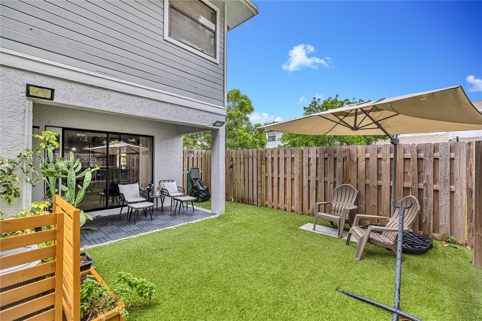 10527 NW 6th St, Pembroke Pines, Florida image 20
