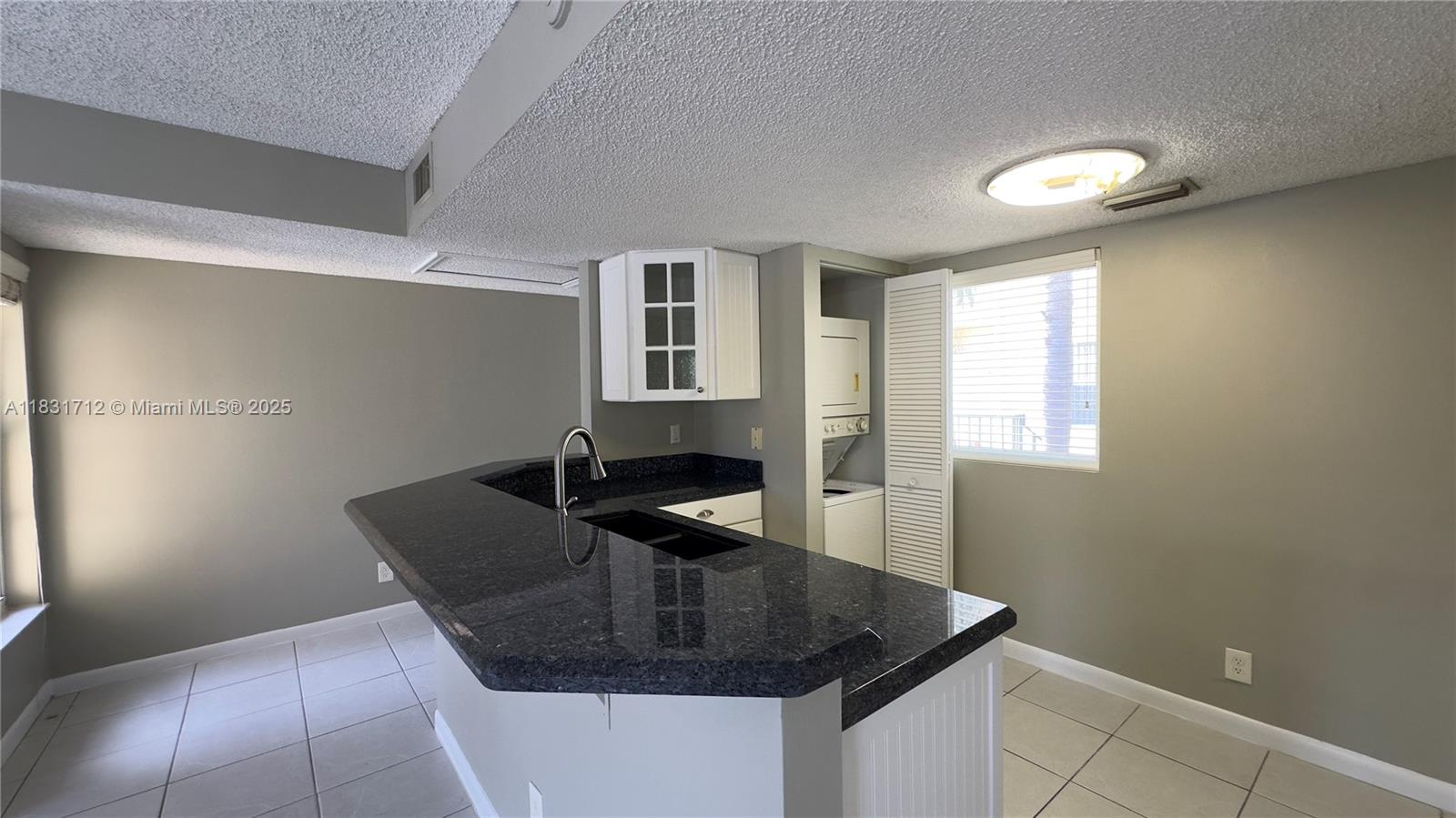 1145 Lake Shore Dr #205, Lake Park, Florida image 10