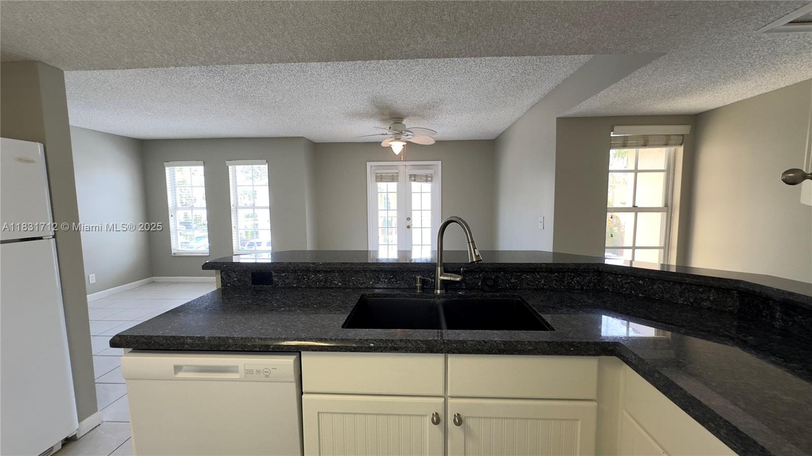 1145 Lake Shore Dr #205, Lake Park, Florida image 11