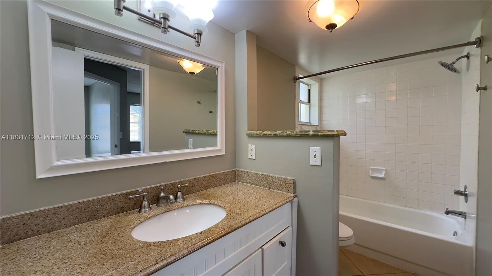 1145 Lake Shore Dr #205, Lake Park, Florida image 17