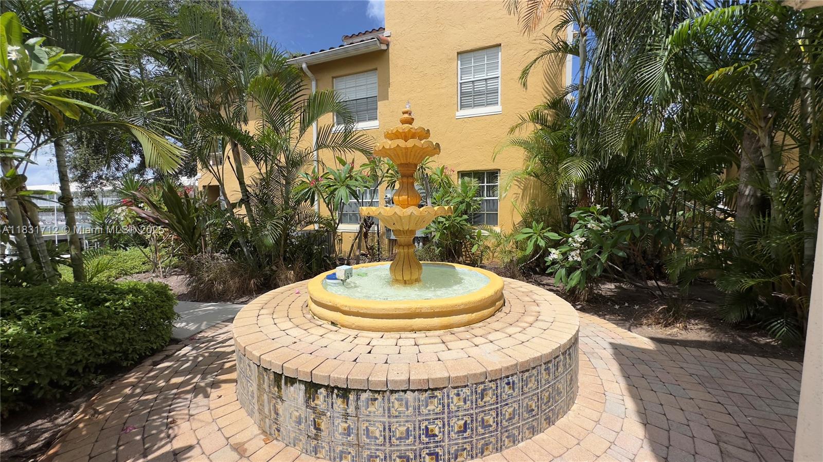 1145 Lake Shore Dr #205, Lake Park, Florida image 18