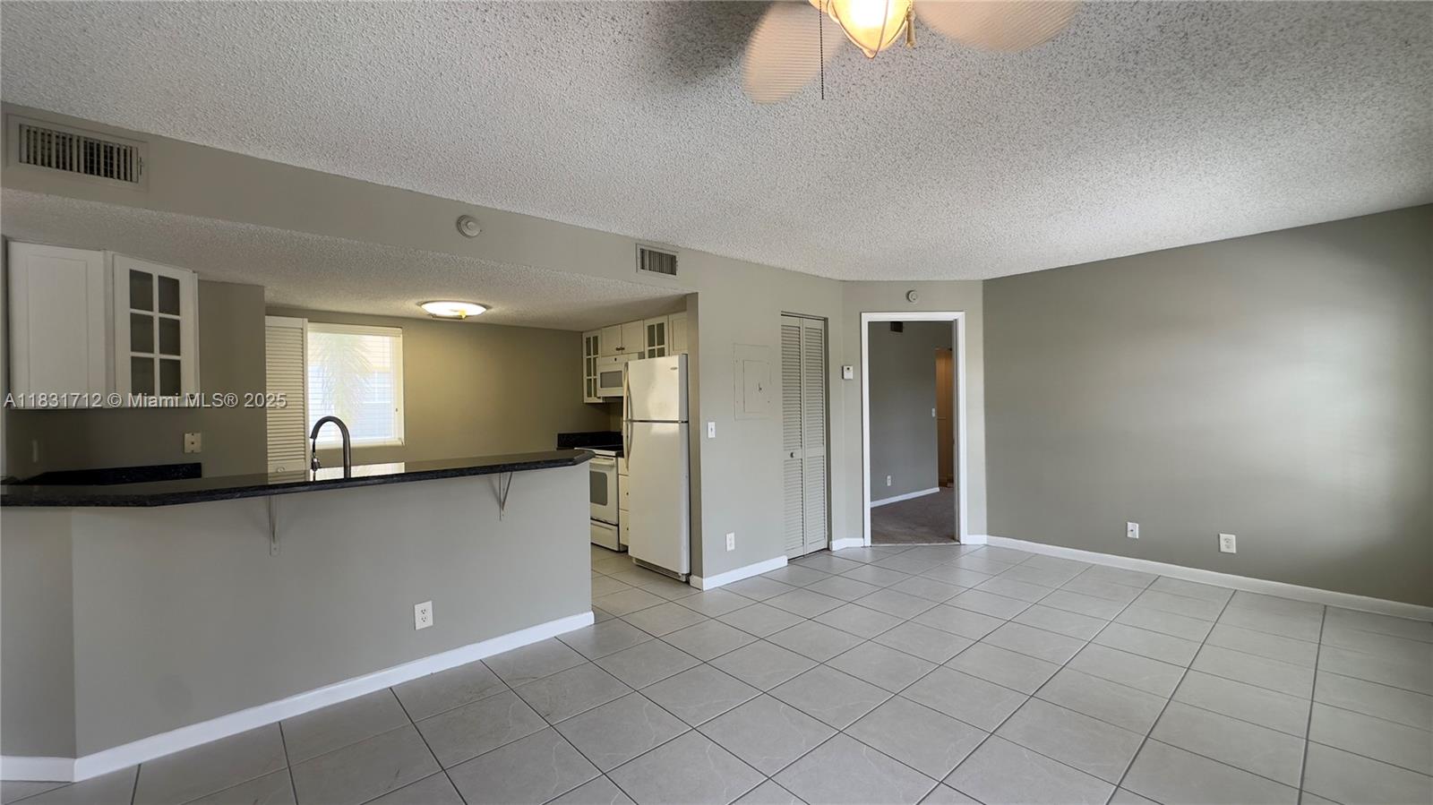 1145 Lake Shore Dr #205, Lake Park, Florida image 6
