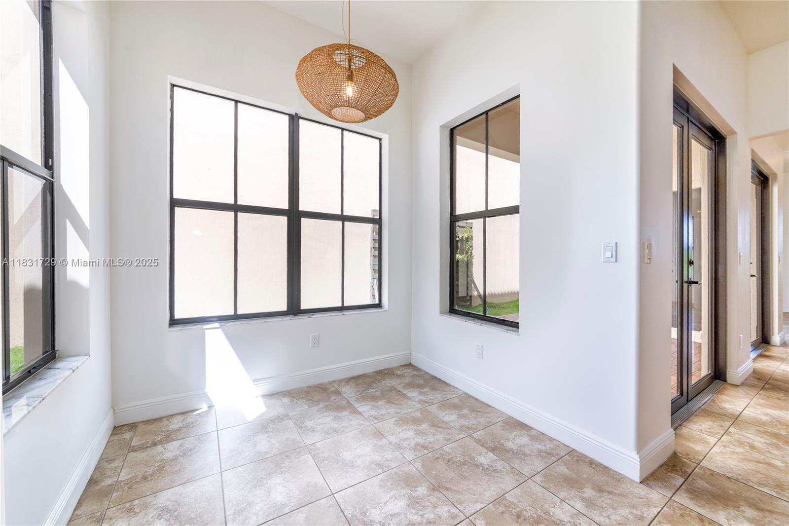 Property photo # 9