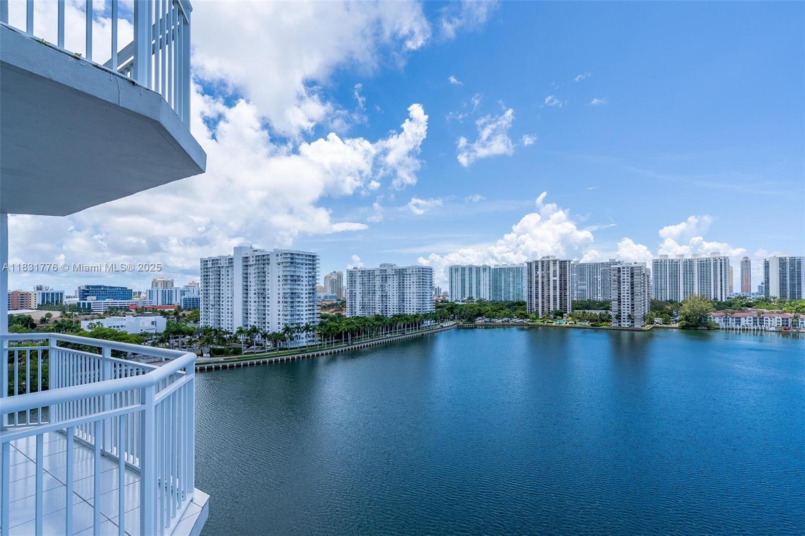 18081 Biscayne Blvd #1205, Aventura, Florida image 11