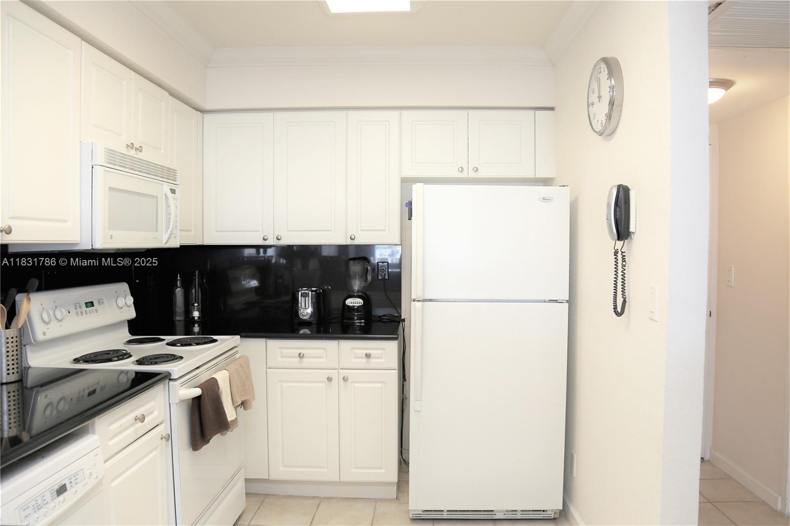 Property photo # 9