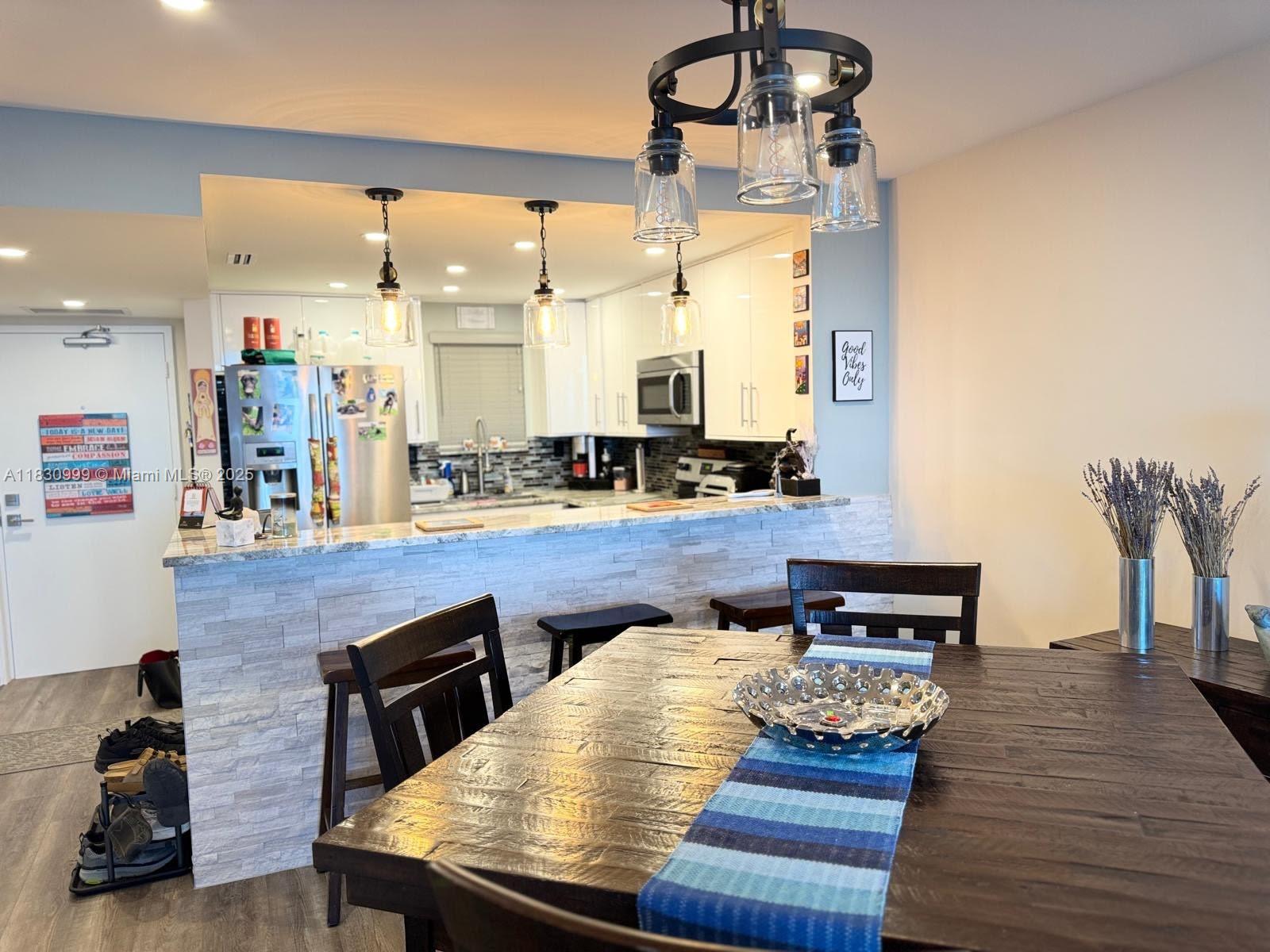400 N Surf Rd #804, Hollywood, Florida image 5