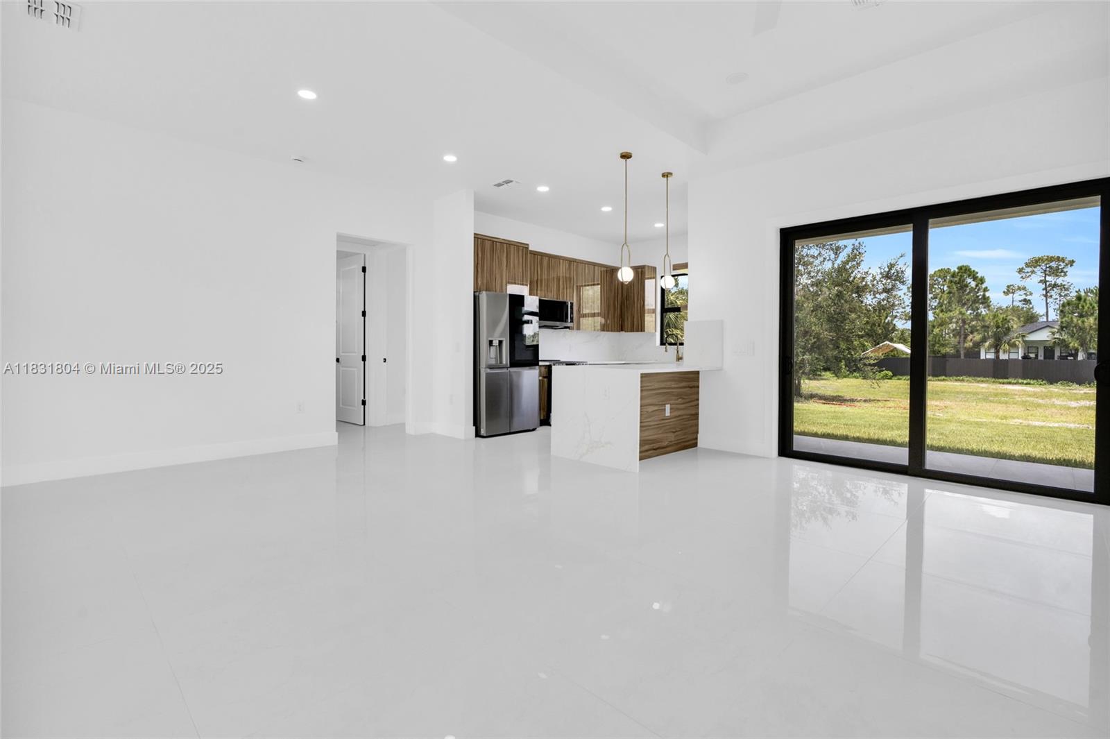 814 Mckinley Ave, Lehigh Acres, Florida image 16