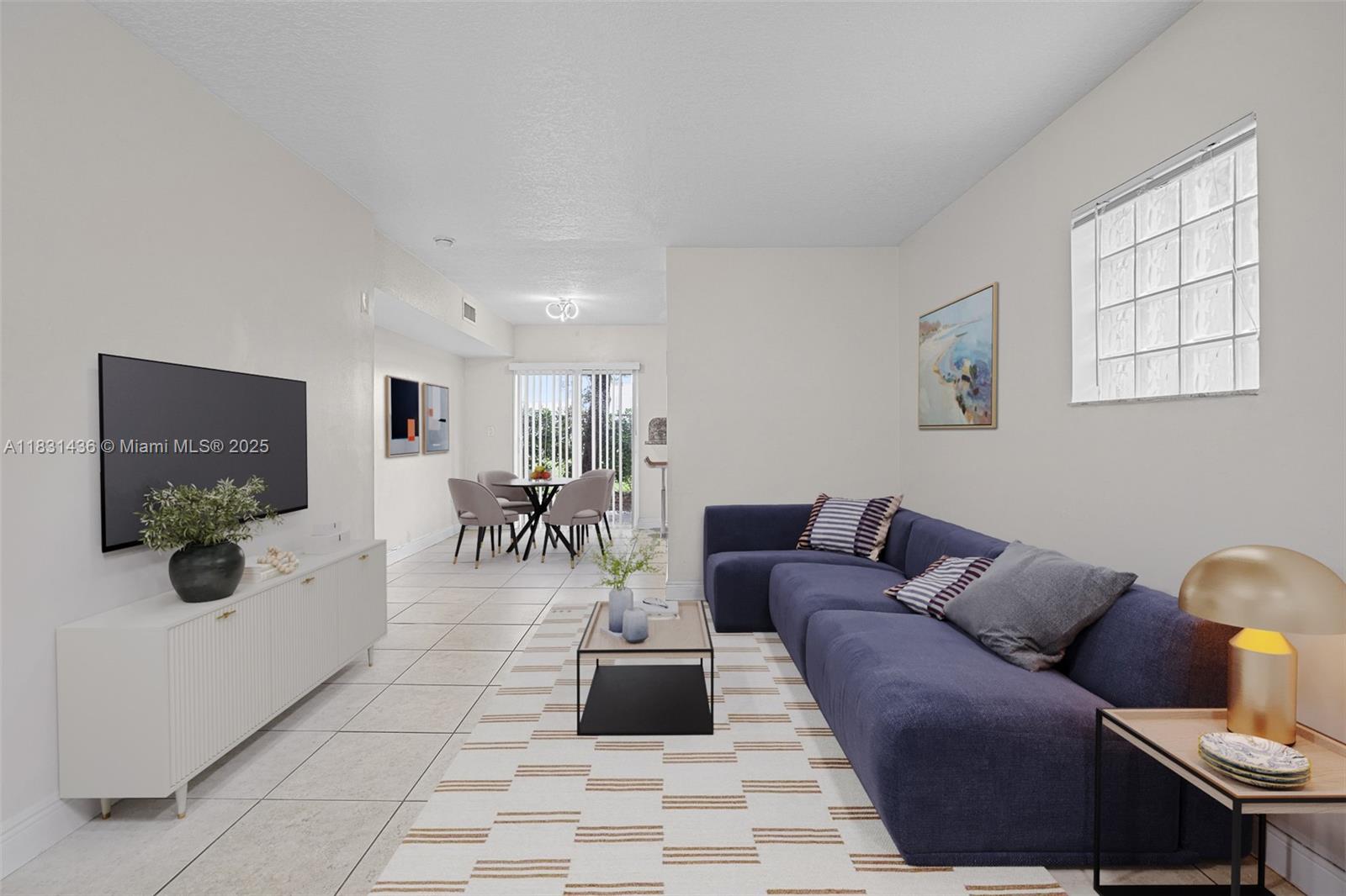 980 NE 33rd Ter #104, Homestead, Florida image 4