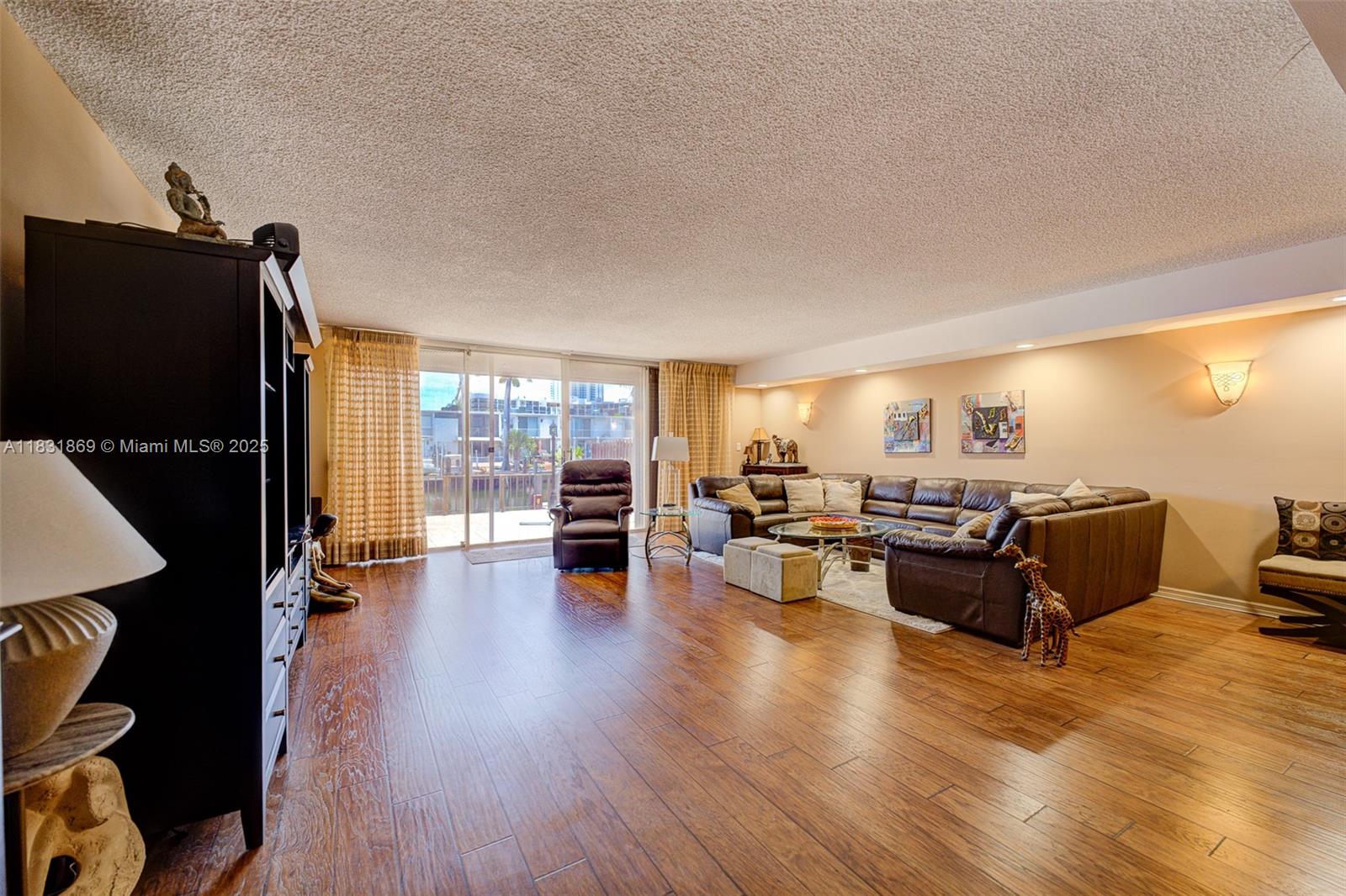 1014 NE 25th Ave #140, Hallandale Beach, Florida image 16