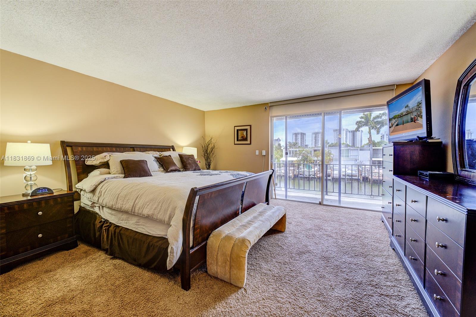 1014 NE 25th Ave #140, Hallandale Beach, Florida image 26