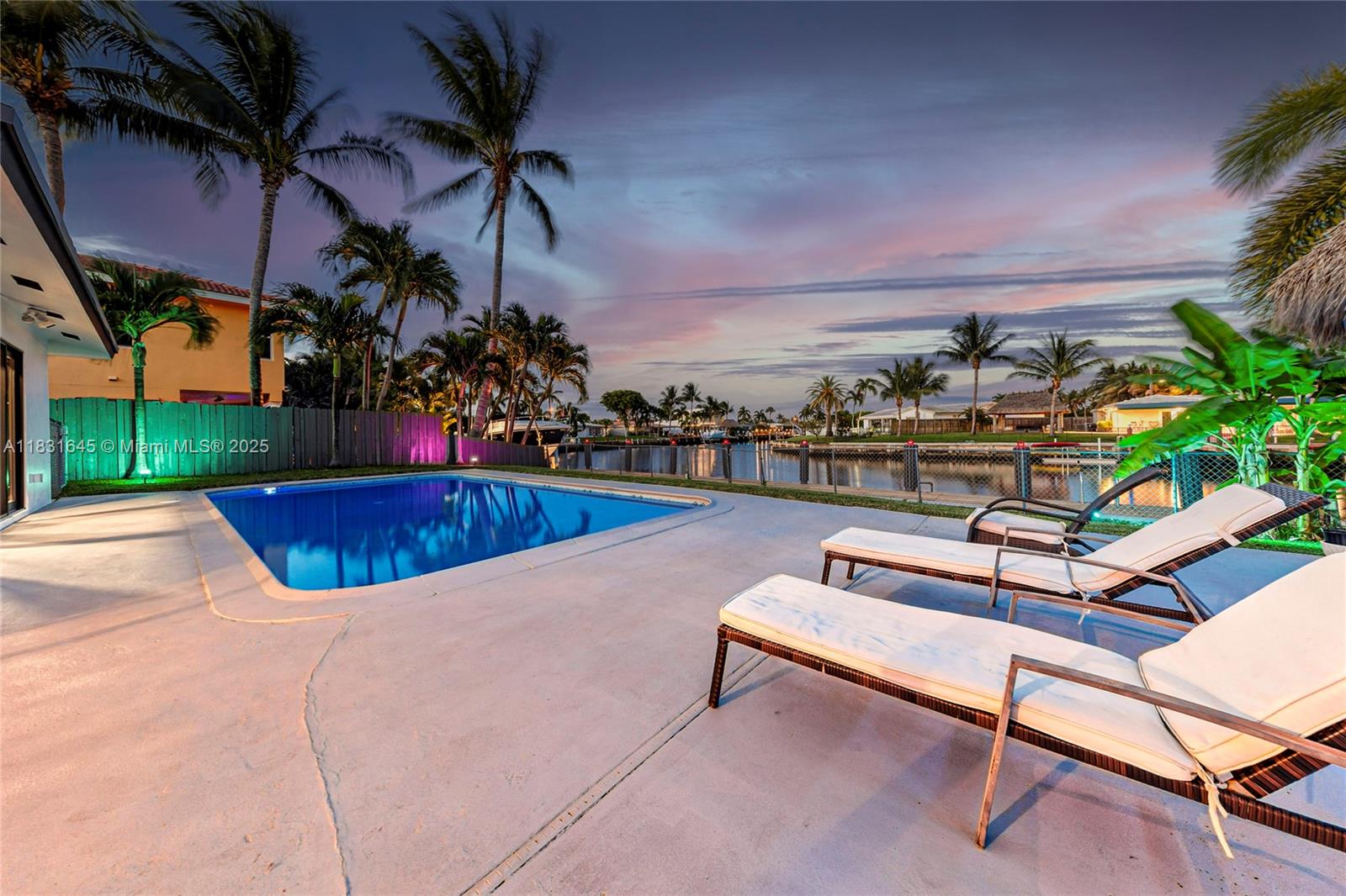 380 SE 1st Ter, Pompano Beach, Florida image 4