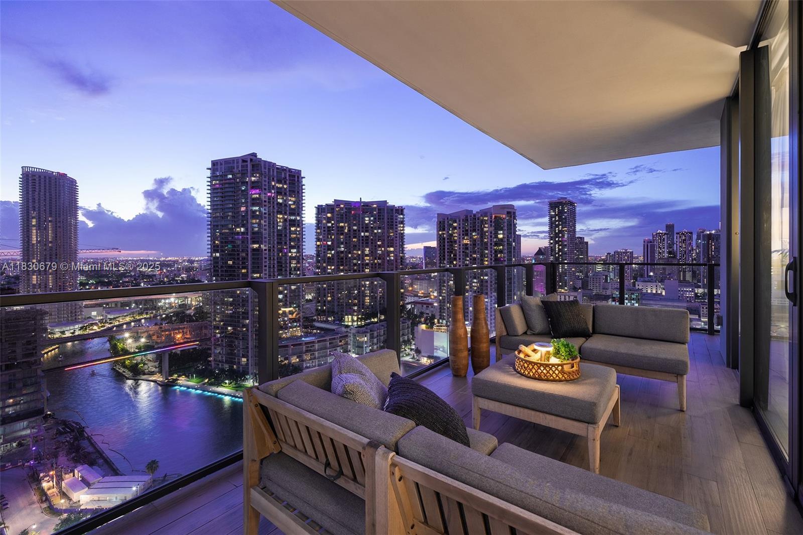 Apartamento en Venta en Miami, FL