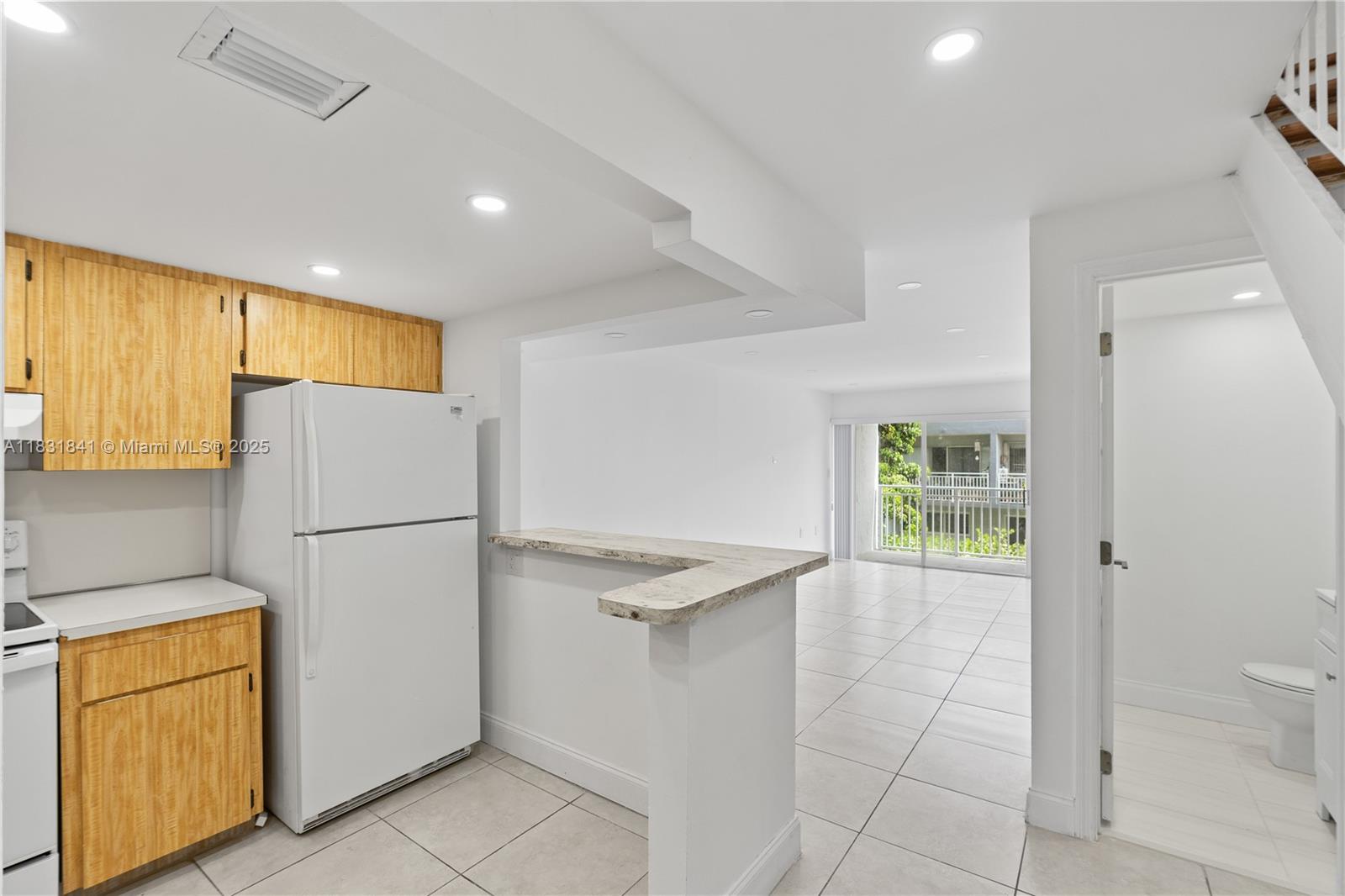 Property photo # 8