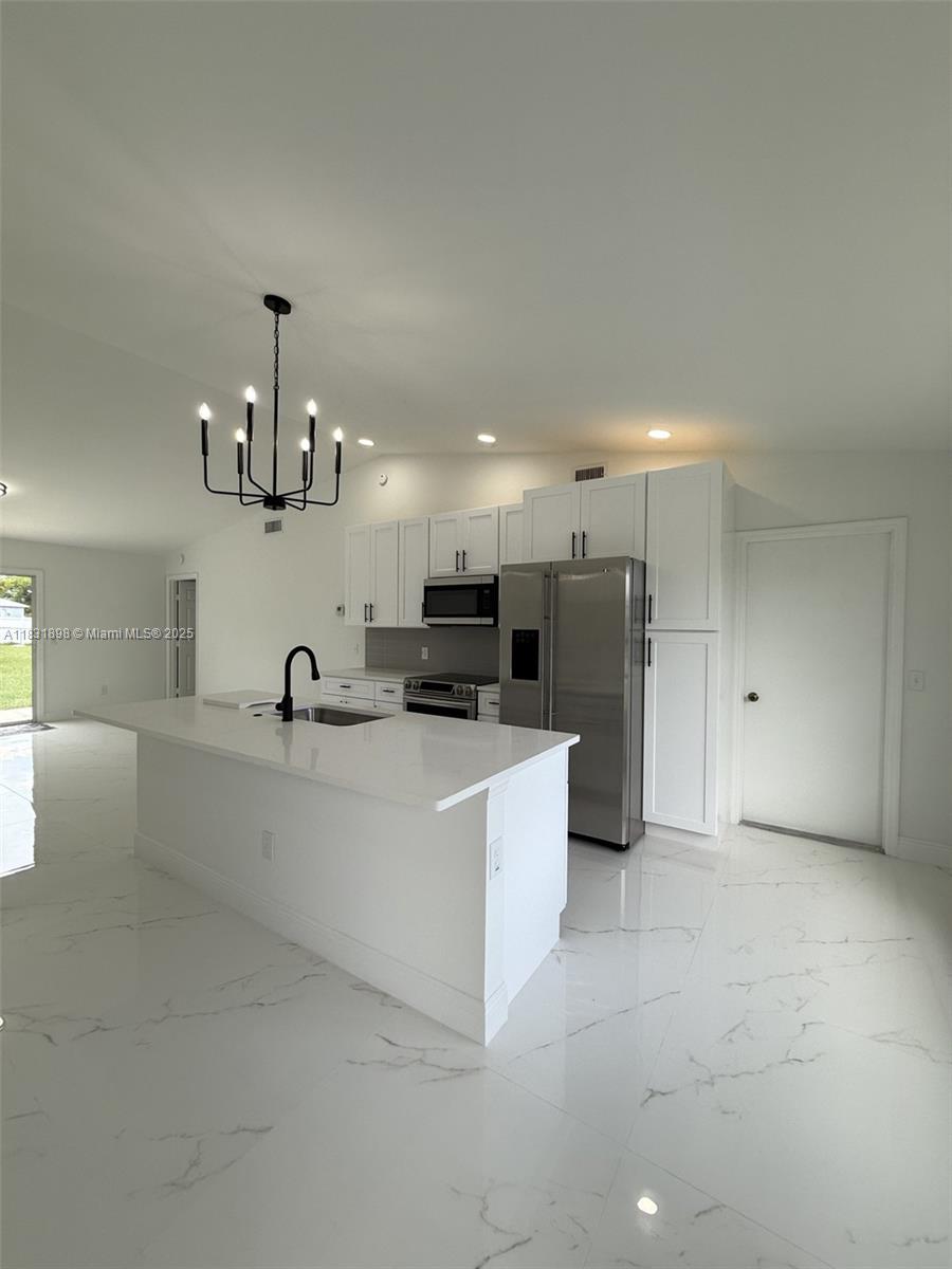 135 SW Felix Ave, Port St. Lucie, Florida image 6