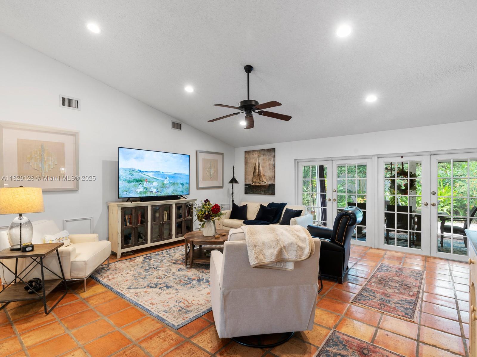 2560 NW 27th St, Boca Raton, Florida image 5