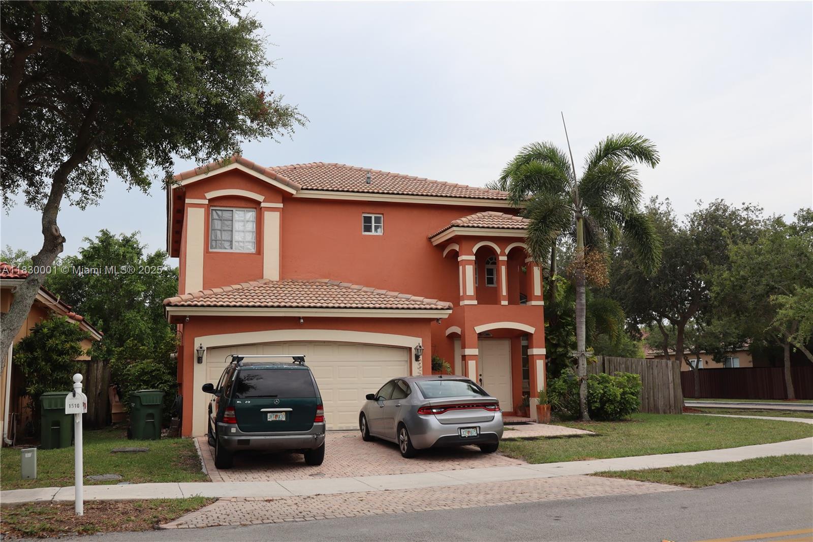 1510 SE 22nd Ln, Homestead, Florida image 1