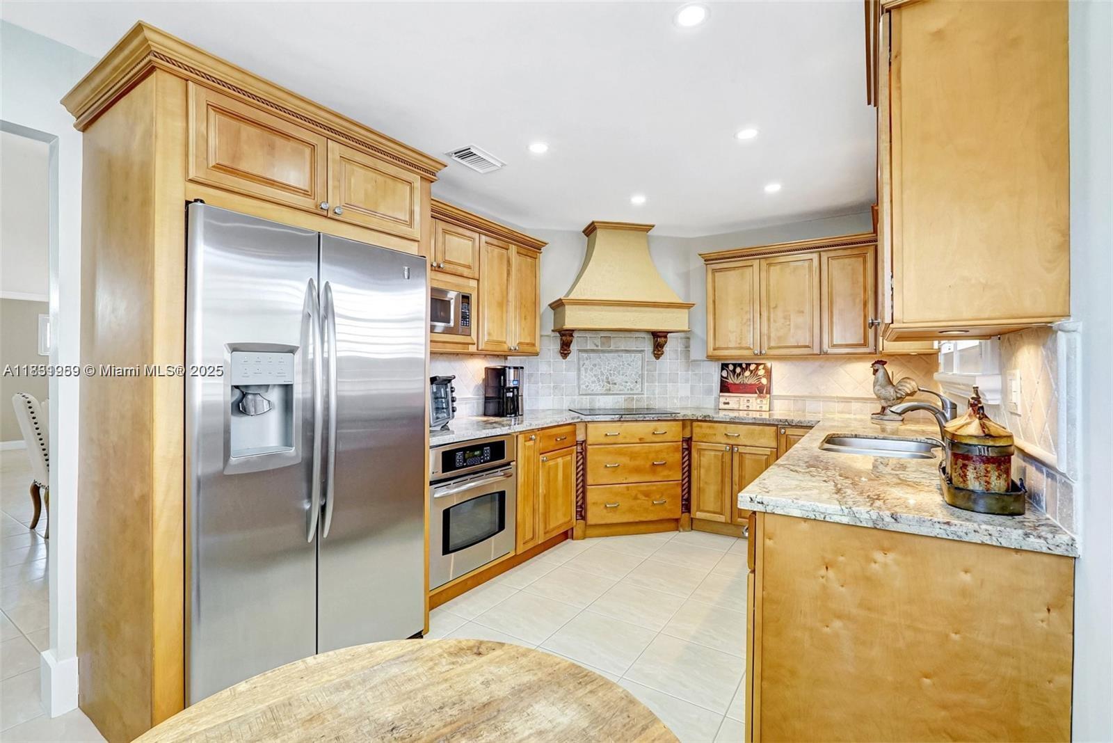 Property photo # 8