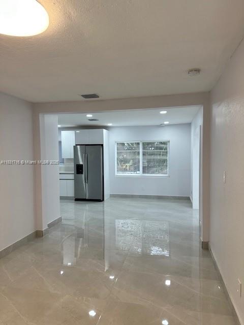 42 SE 10th Ter, Dania Beach, Florida image 3