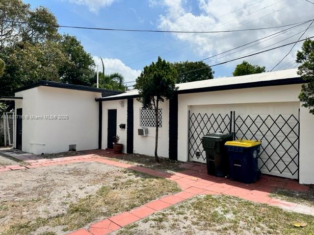 42 SE 10th Ter, Dania Beach, Florida image 35