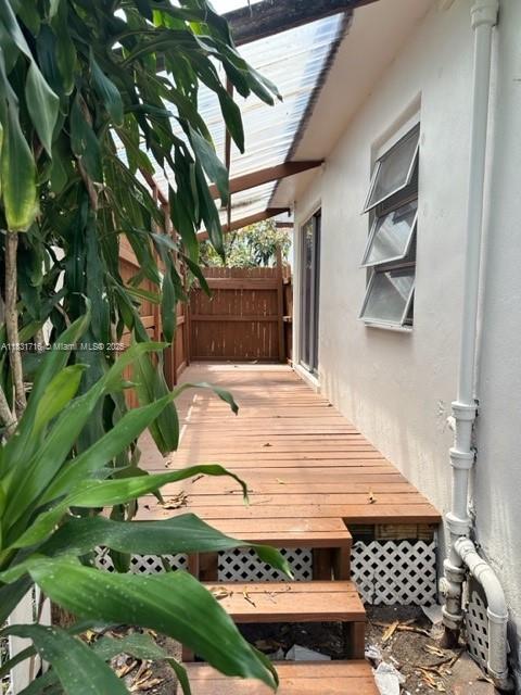 42 SE 10th Ter, Dania Beach, Florida image 36