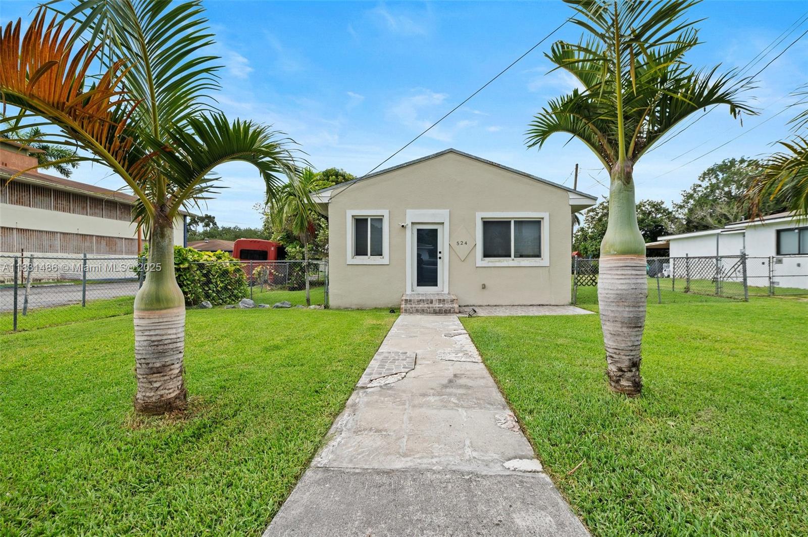 524 NW 88th St, El Portal, Florida image 1
