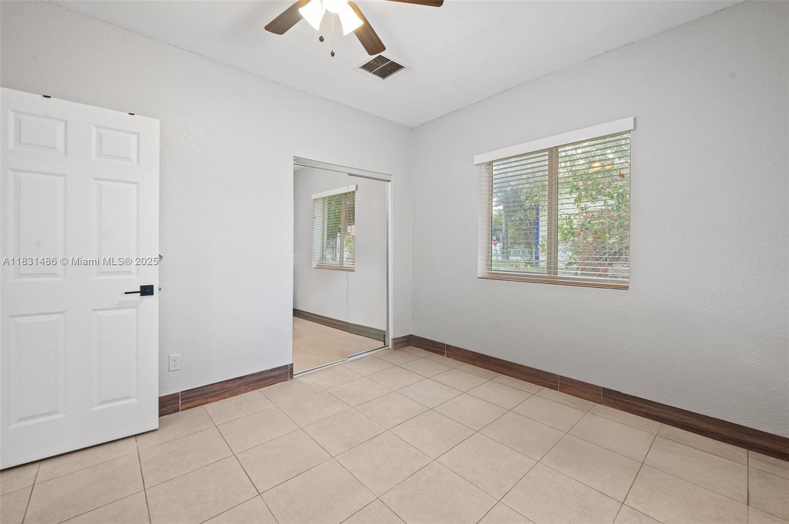 524 NW 88th St, El Portal, Florida image 22