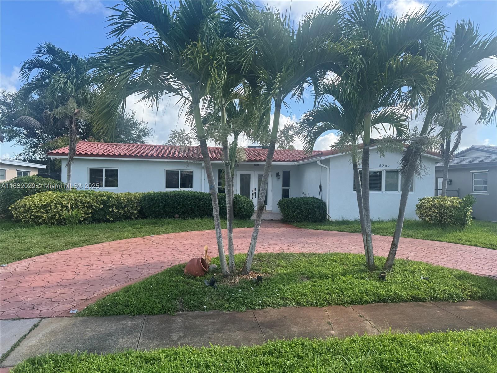 5207 Hayes St, Hollywood, Florida image 1
