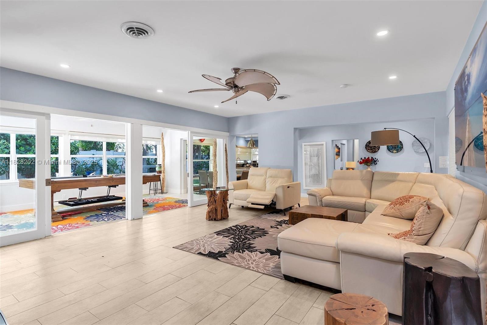 3210 Dover Rd, Pompano Beach, Florida image 10