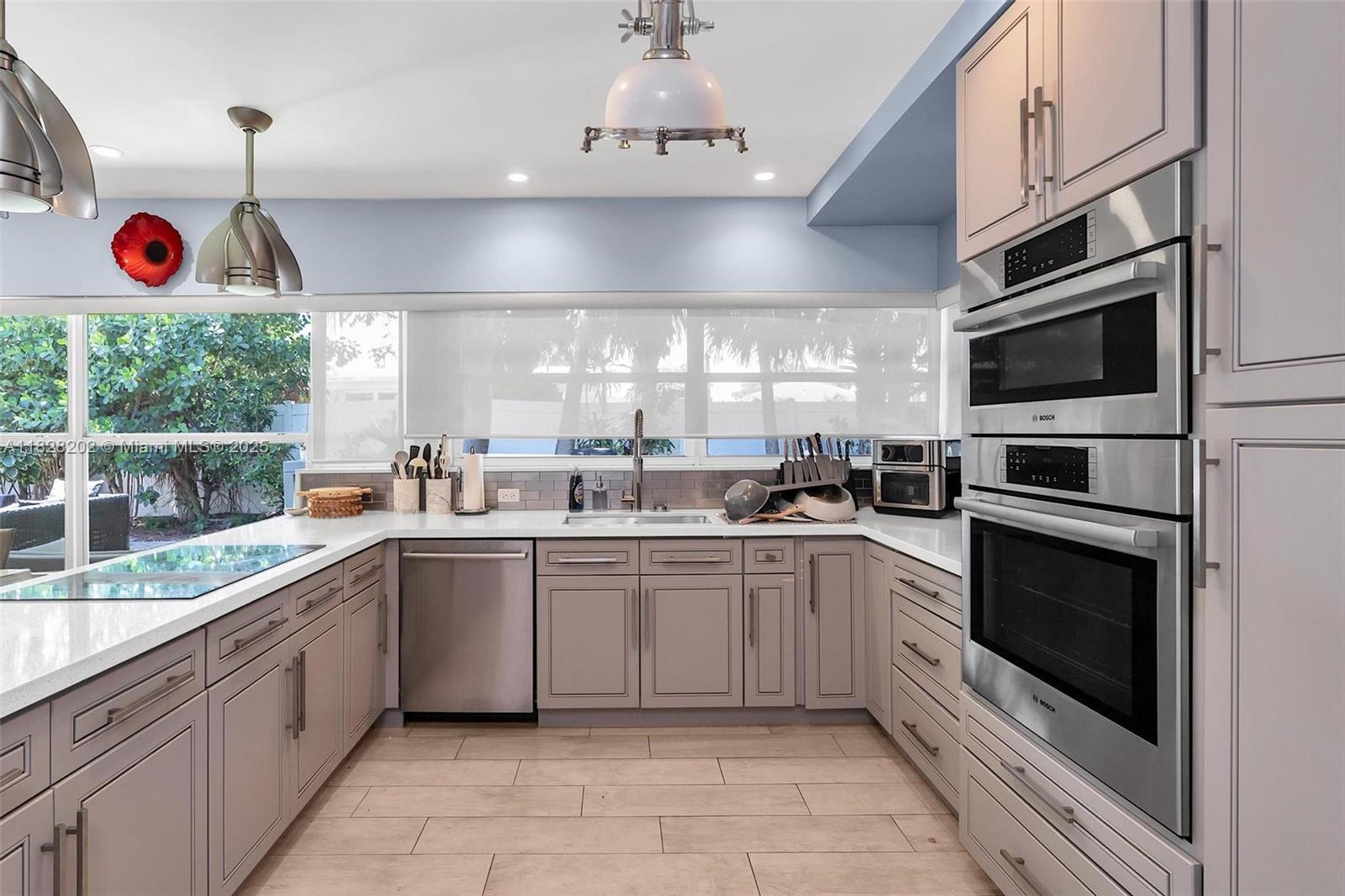 3210 Dover Rd, Pompano Beach, Florida image 6