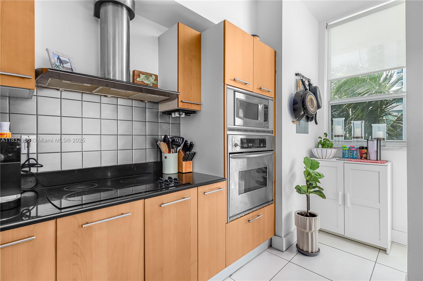 5970 Indian Creek Dr #502, Miami Beach, Florida image 10