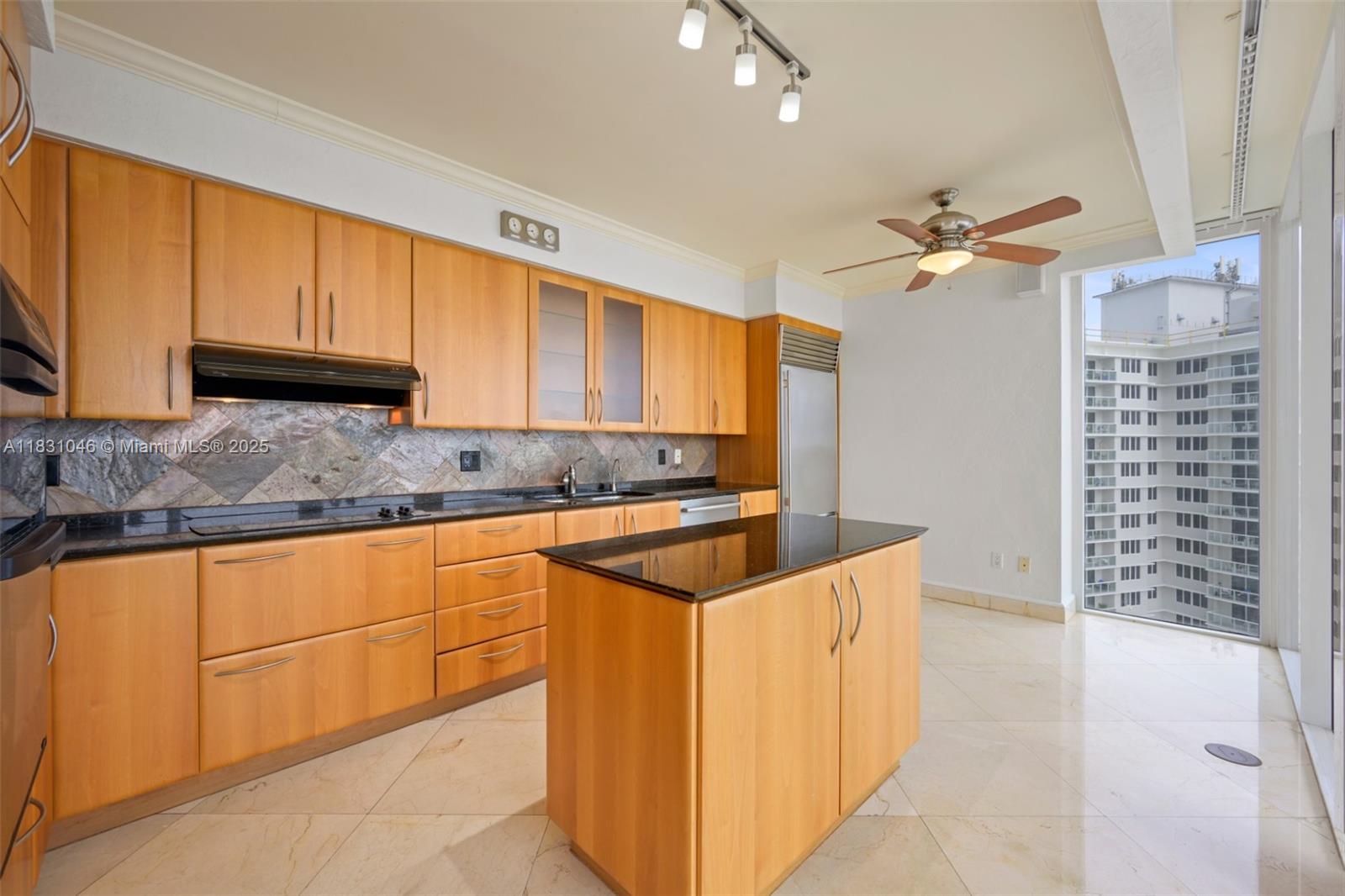 19111 Collins Ave #801, Sunny Isles Beach, Florida image 23
