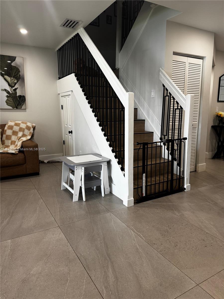 521 NW 208th Cir, Pembroke Pines, Florida image 30