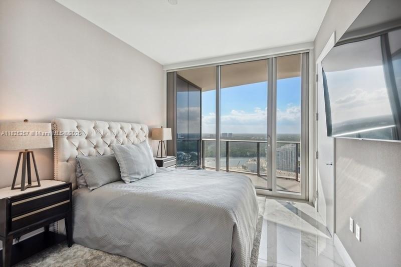 15701 Collins Ave #2902, Sunny Isles Beach, Florida image 14