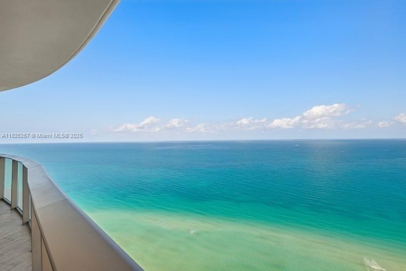 15701 Collins Ave #2902, Sunny Isles Beach, Florida image 21