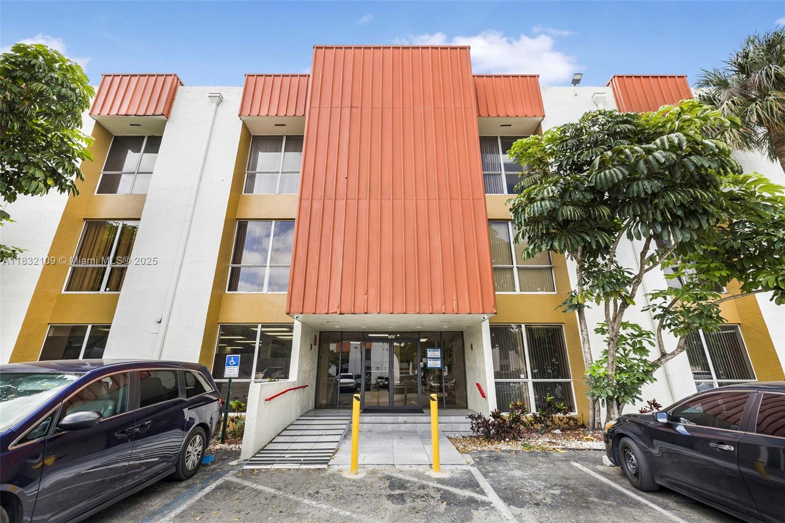 540 NW 165th St Rd #108, Miami, Florida image 13