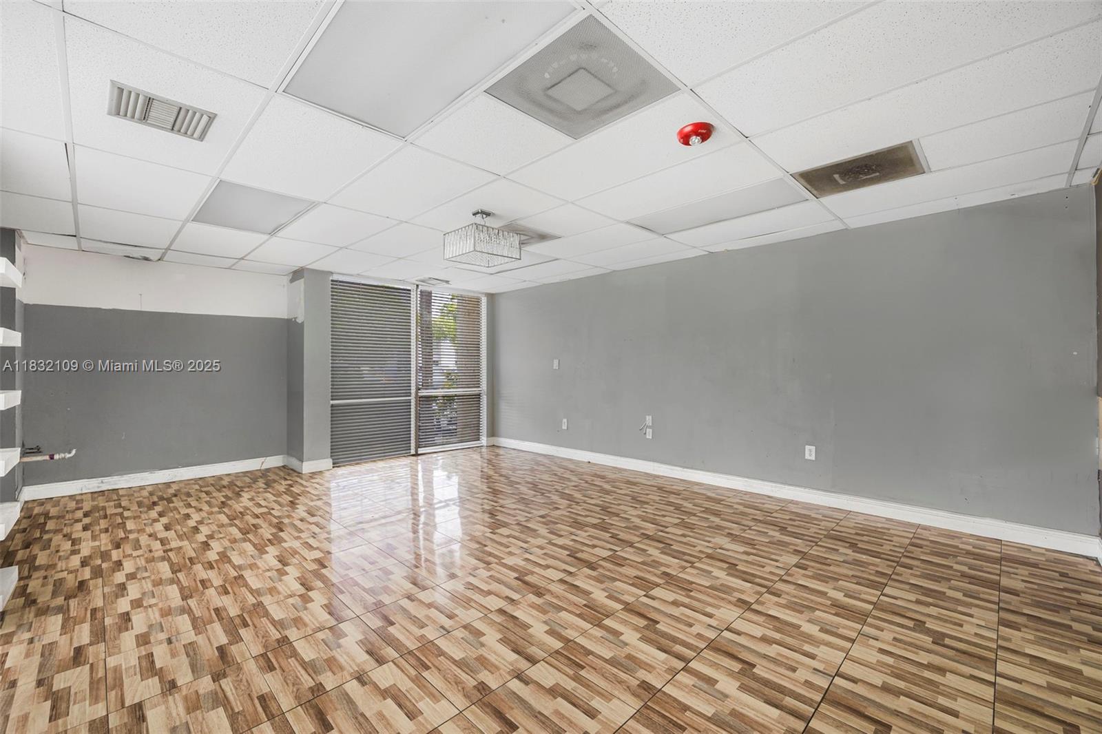 540 NW 165th St Rd #108, Miami, Florida image 4